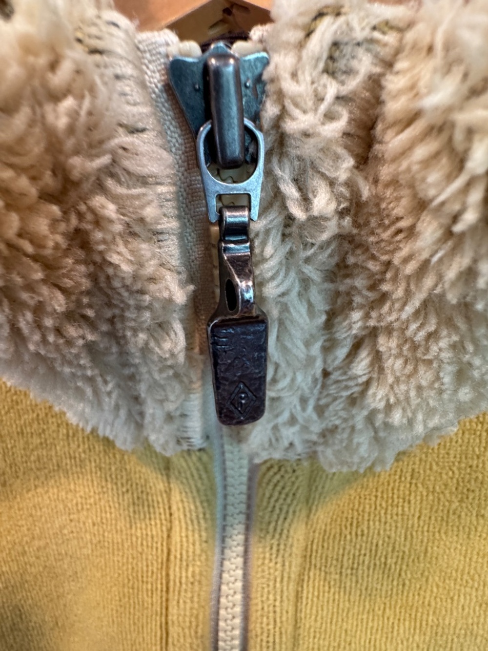 Gold Patagonia Synchilla Fleece Jacket - Picture 4 of 11